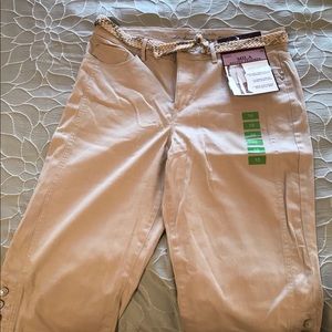 Gloria Vanderbilt capris
